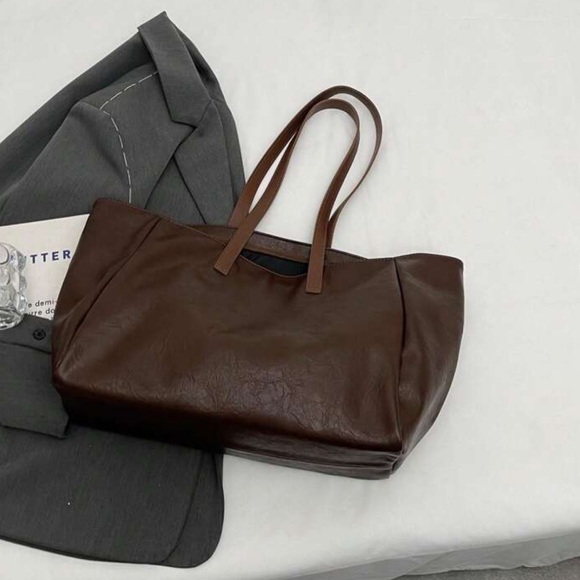 NEW| Trendy & Chic Foldable Large Capacity Shoulder Bag For Women - Picture 3 of 7